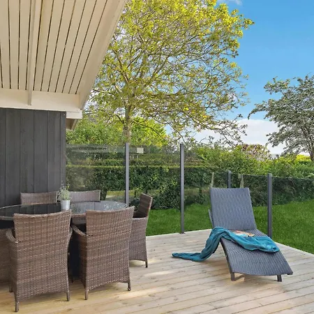 3 Bedroom Cozy In Borkop Holiday home *
